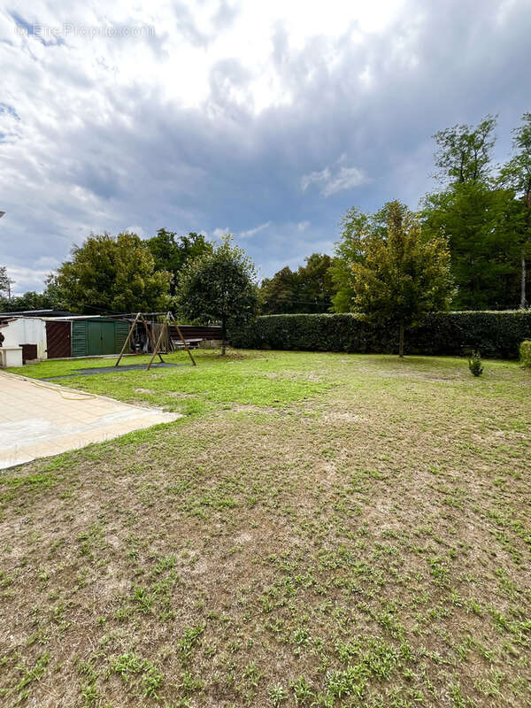 Maison à LE PIAN-MEDOC