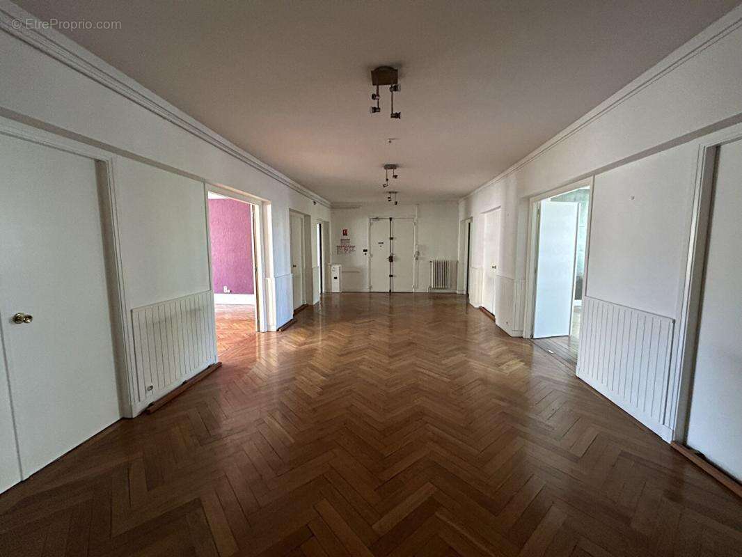 Appartement Clermont Ferrand 8 pièces 305 m2 - photo 10