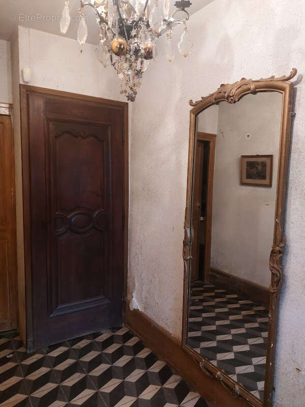 Maison à BUSSET