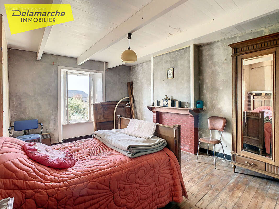 Maison à BRICQUEVILLE-SUR-MER