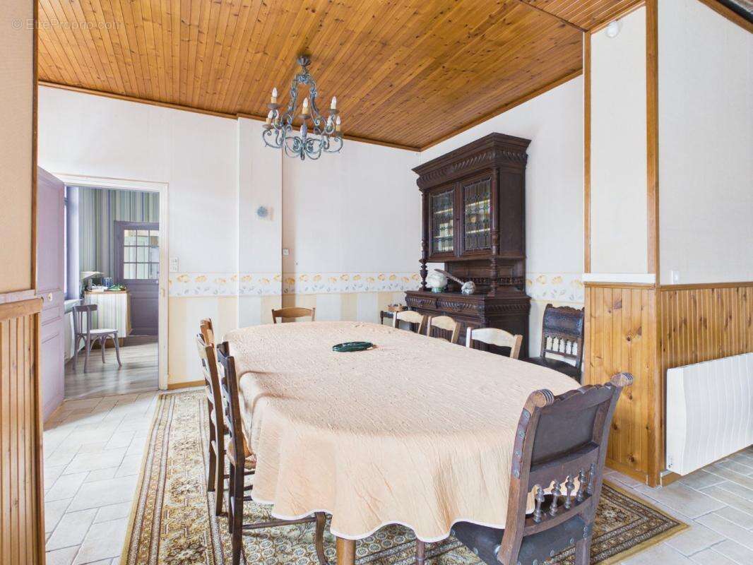 Maison à LIERAMONT