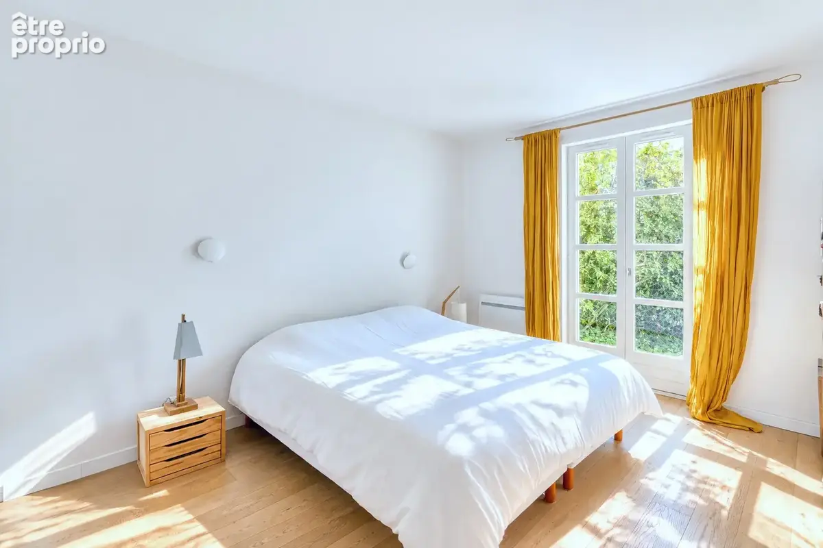 Maison 6 pièces, garages, jardin paysagé avec piscine   Saint-Cyr-au-Mont-d’Or - photo 16