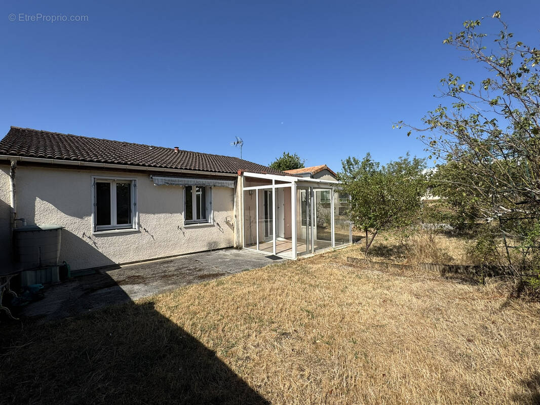 Maison à CHASSENEUIL-DU-POITOU