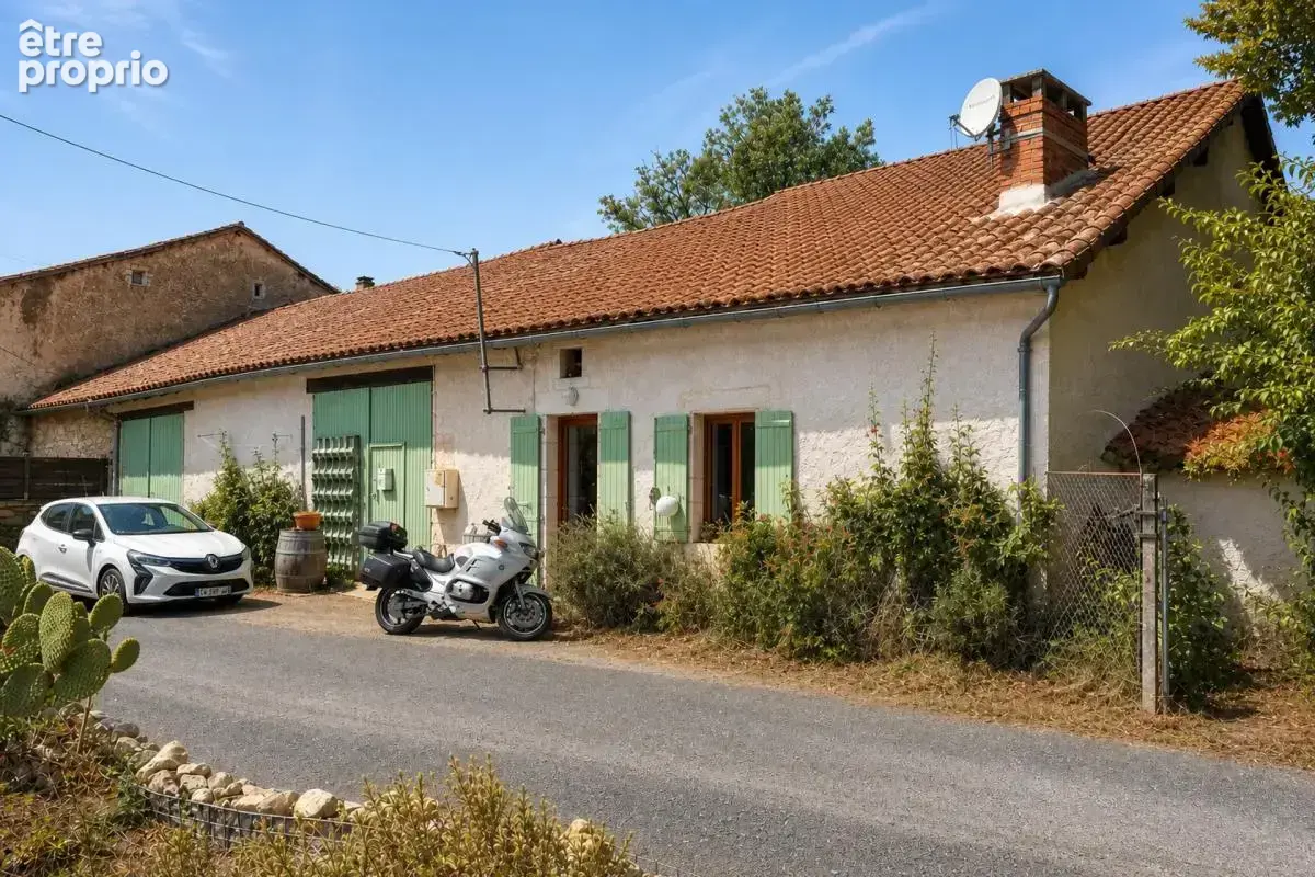 Maison de 5 pièces de 120 m² à Saint-Front-la-Rivière - photo 3