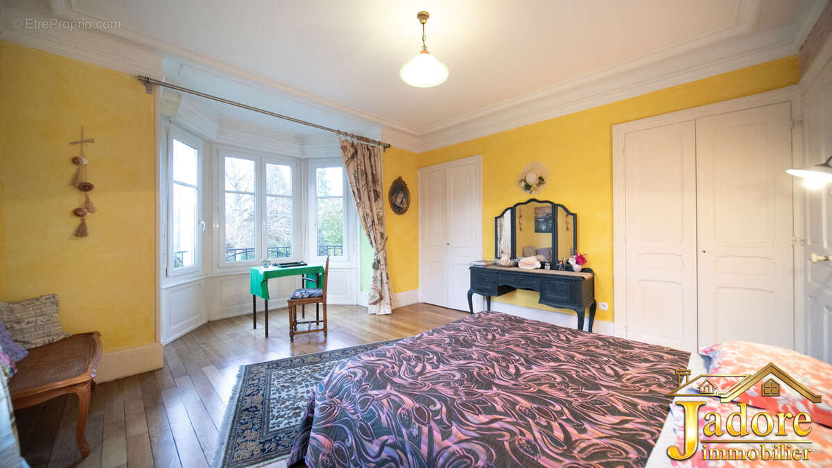 Maison à PROVENCHERES-SUR-FAVE