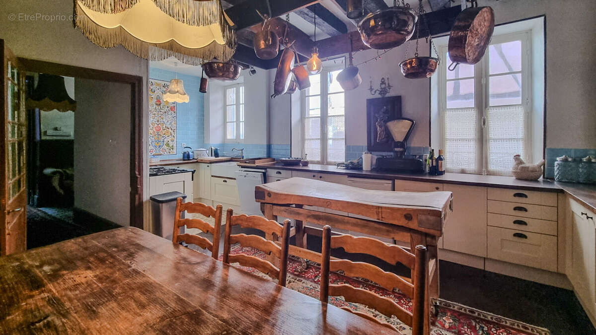 cuisine - Maison à MIREPOIX