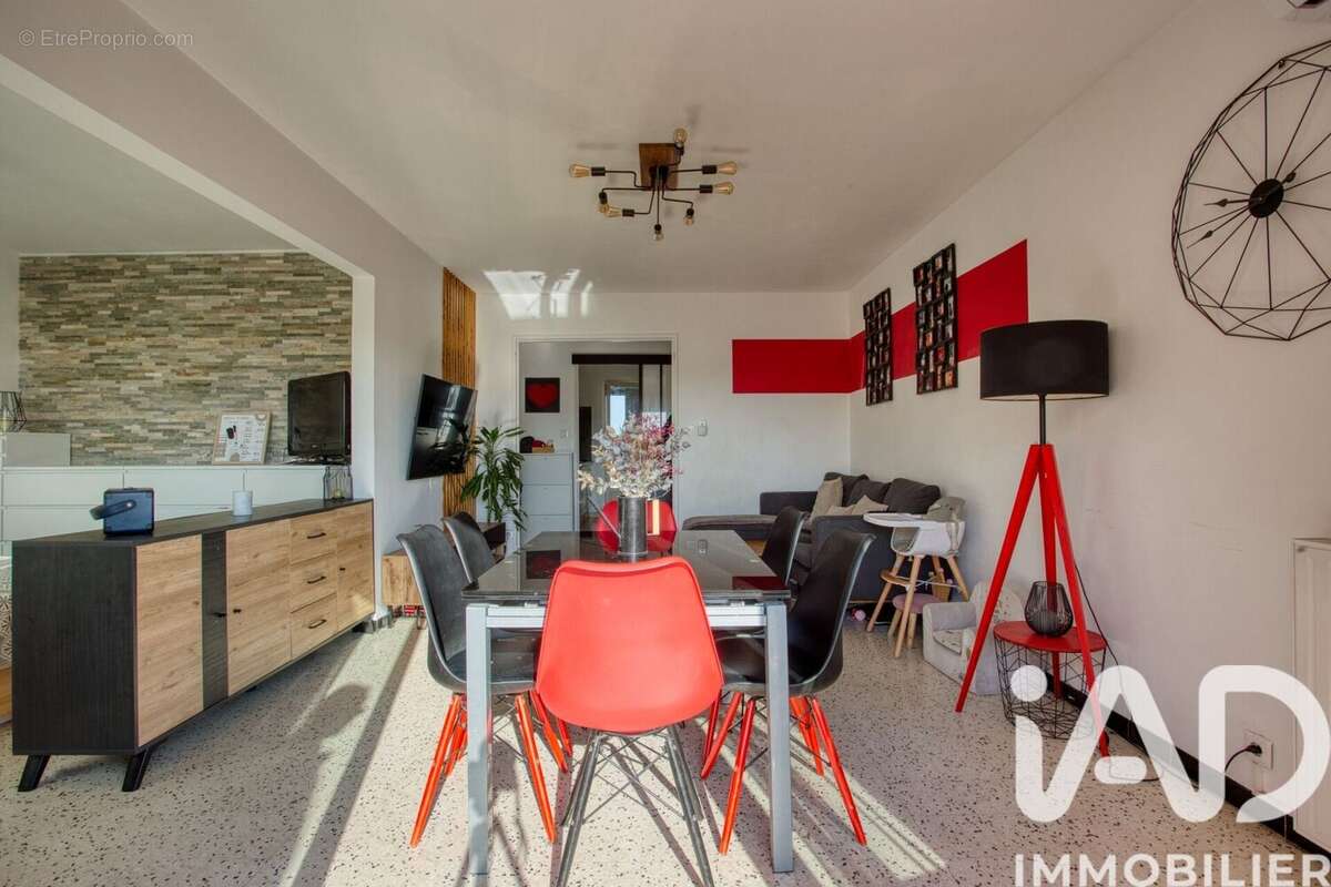 Photo 2 - Appartement à FREJUS