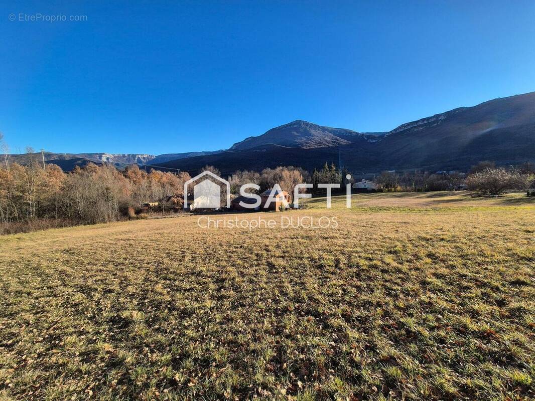 Photo 1 - Terrain à NOYERS-SUR-JABRON