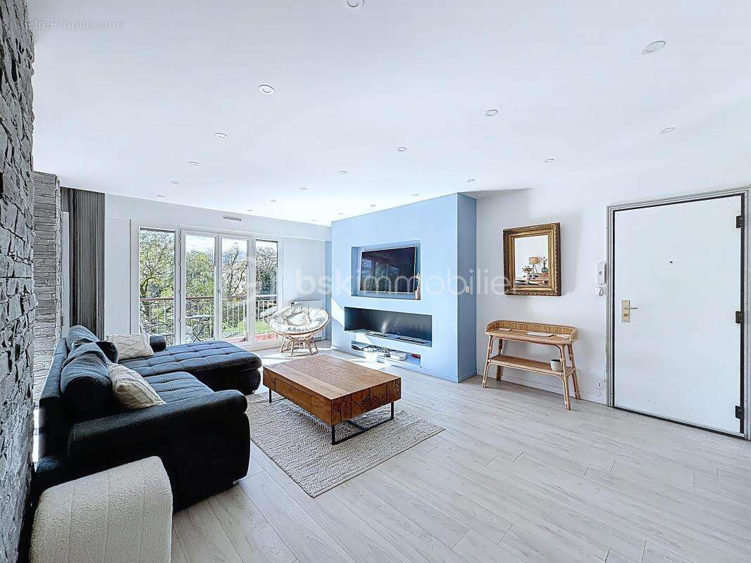 Appartement à ECHIROLLES