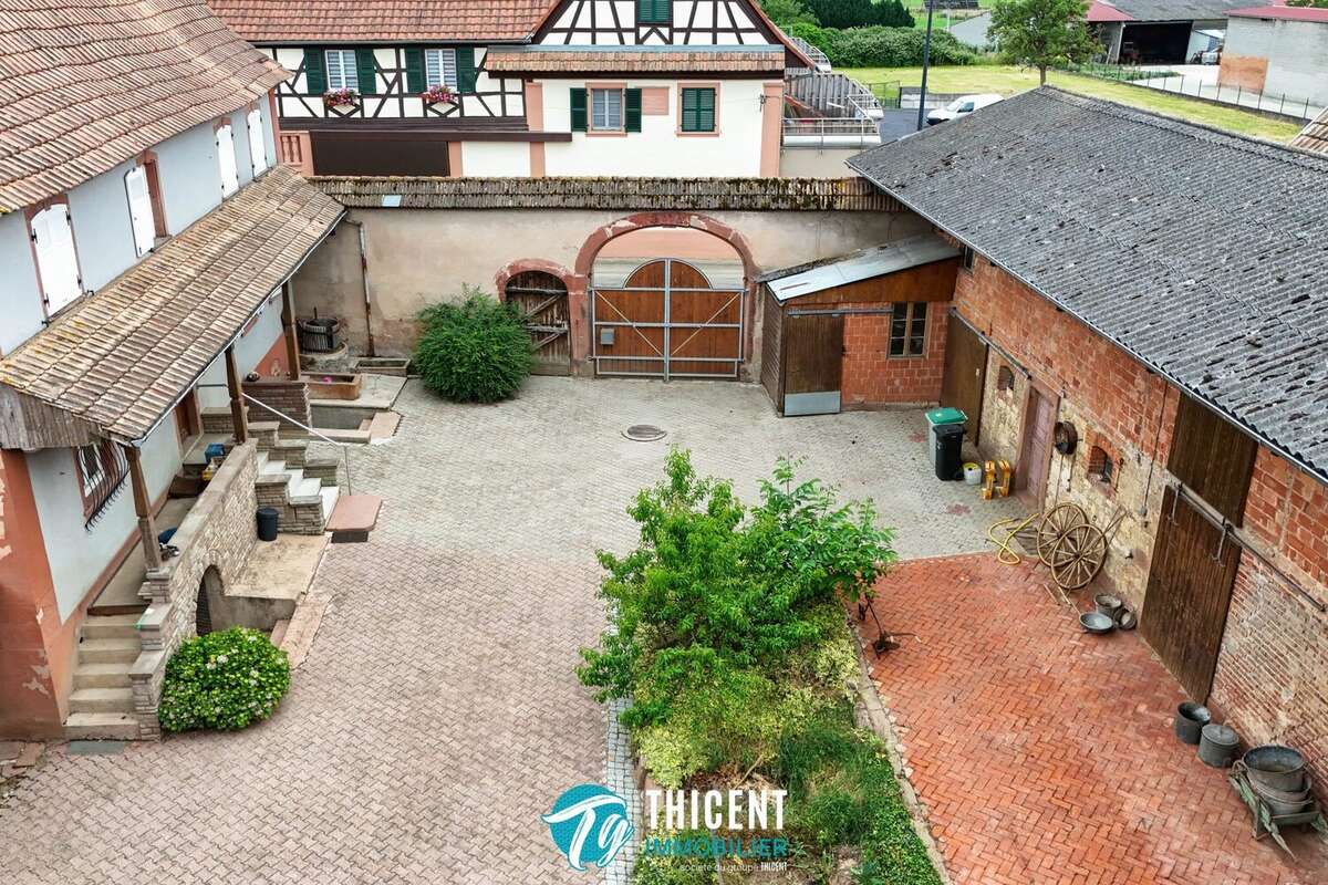 Maison 235 m² à Niedermodern  - photo 2