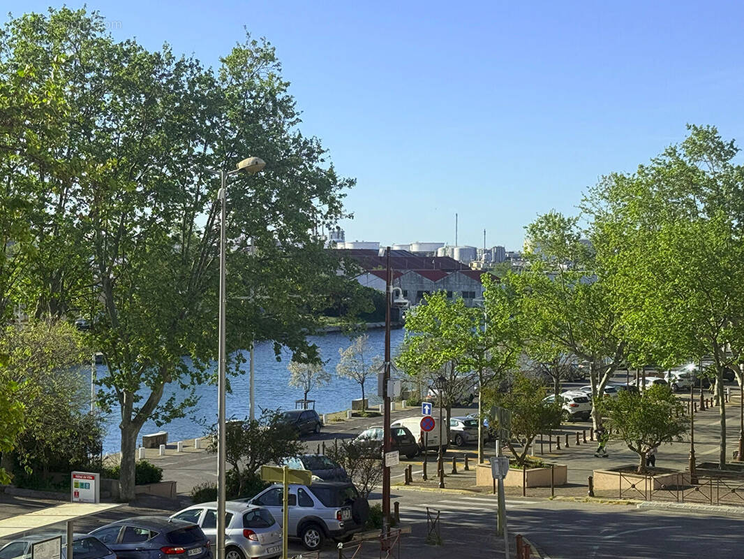 Appartement à PORT-DE-BOUC