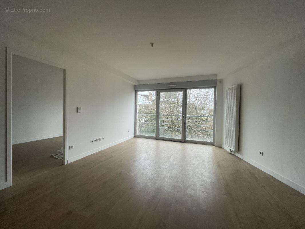 Appartement à SAINT-YRIEIX-LA-PERCHE