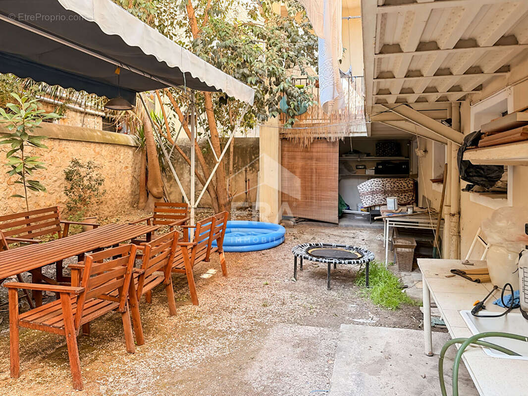 Appartement 79m² à marseille 4e arrondissement - photo 2