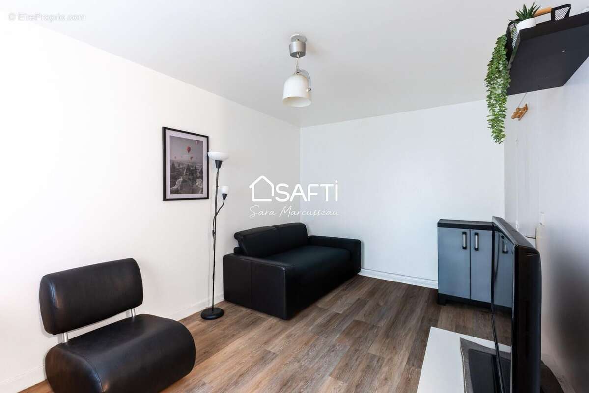 Photo 9 - Appartement à AUBERVILLIERS