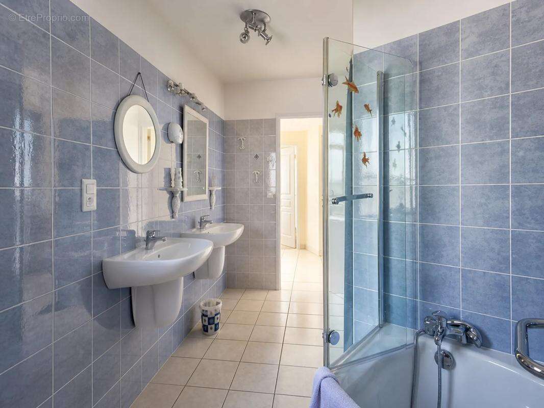 Maison de 6 pièces de 132 m² à Le Temple-sur-Lot - photo 15