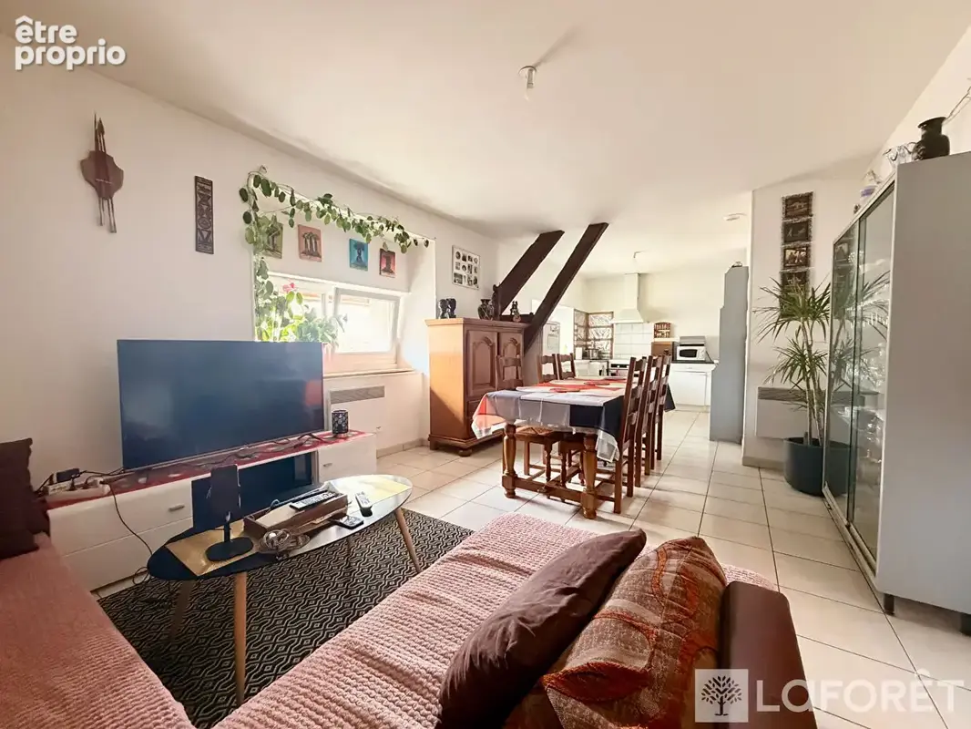 A Vendre, Immeuble Mareuil-Le-Port - photo 3