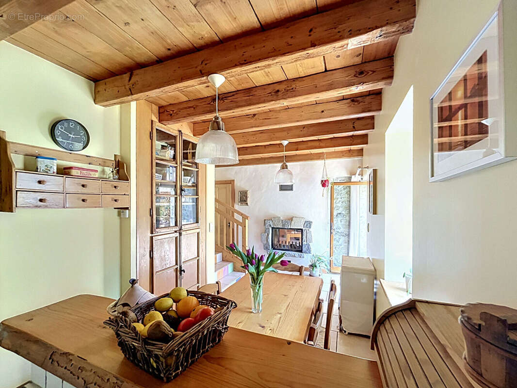 Maison à BONNEVILLE