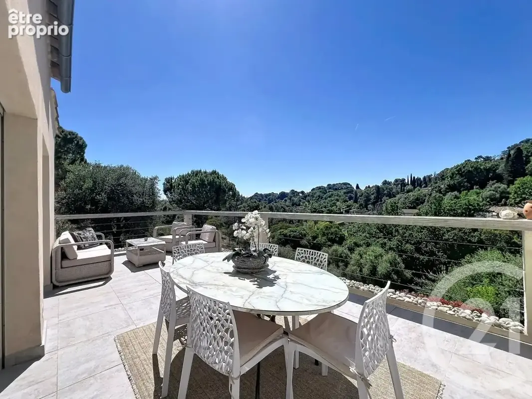 Photo Maison à Mougins au prix de 995 000€