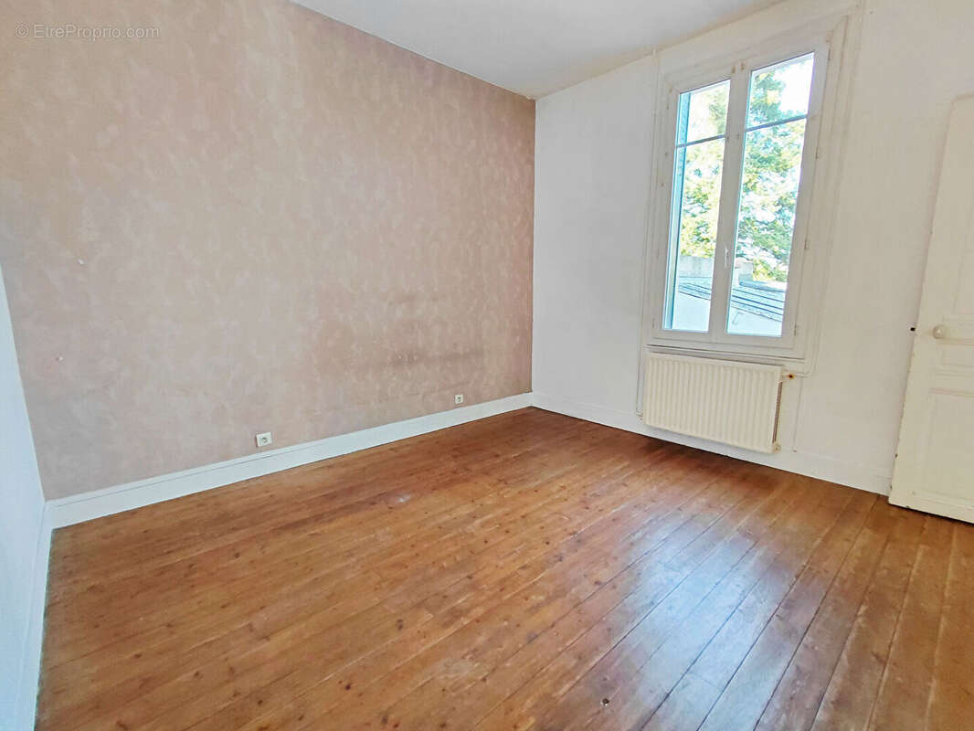 Maison à MAINVILLIERS