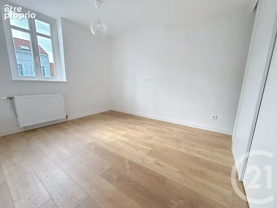 Appartement 2 pièces 40 m² à vendre à Lille (59000) - photo 4