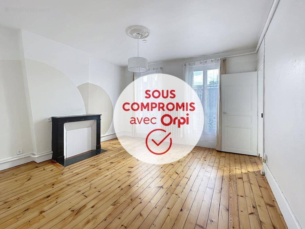 Appartement à MEULAN