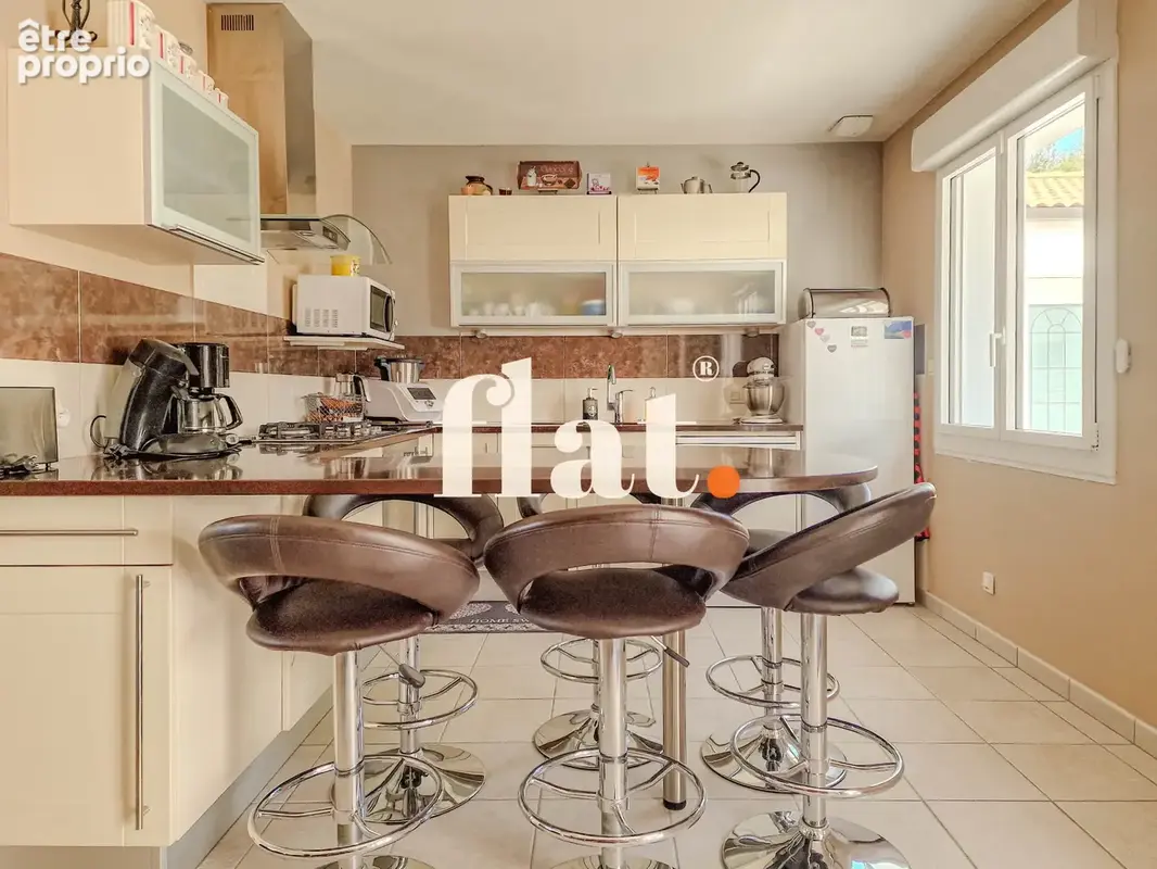 Maison de plain-pied - six chambres - jardin clos - en impasse - 148 m2 - photo 6