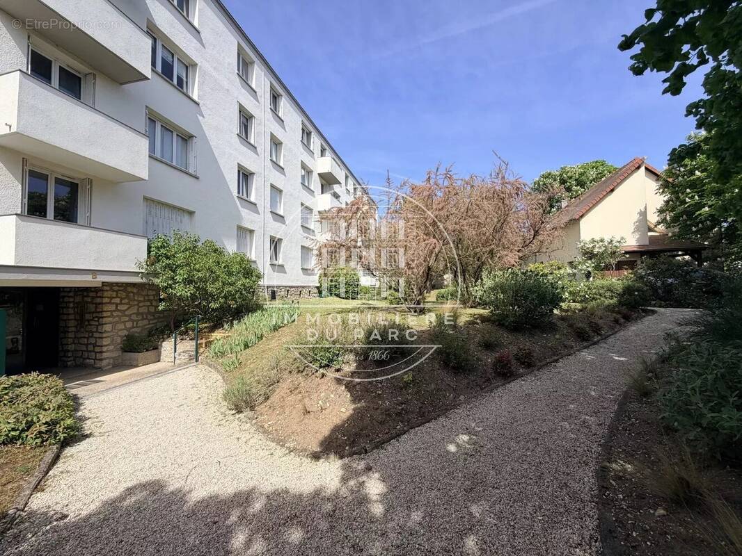 Appartement à LE VESINET