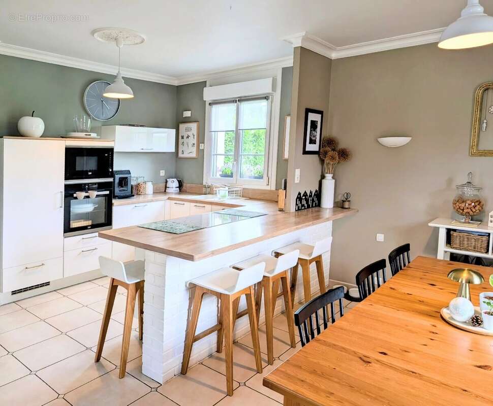 Maison à SAINT-MARTIN-DES-PRES