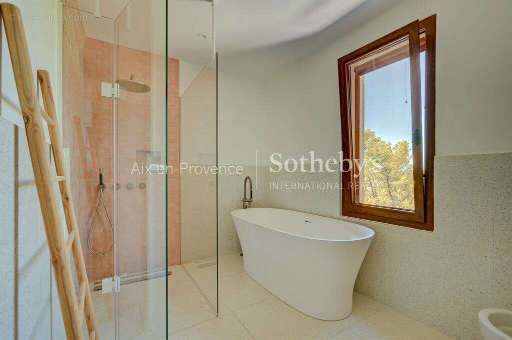 Maison à AIX-EN-PROVENCE