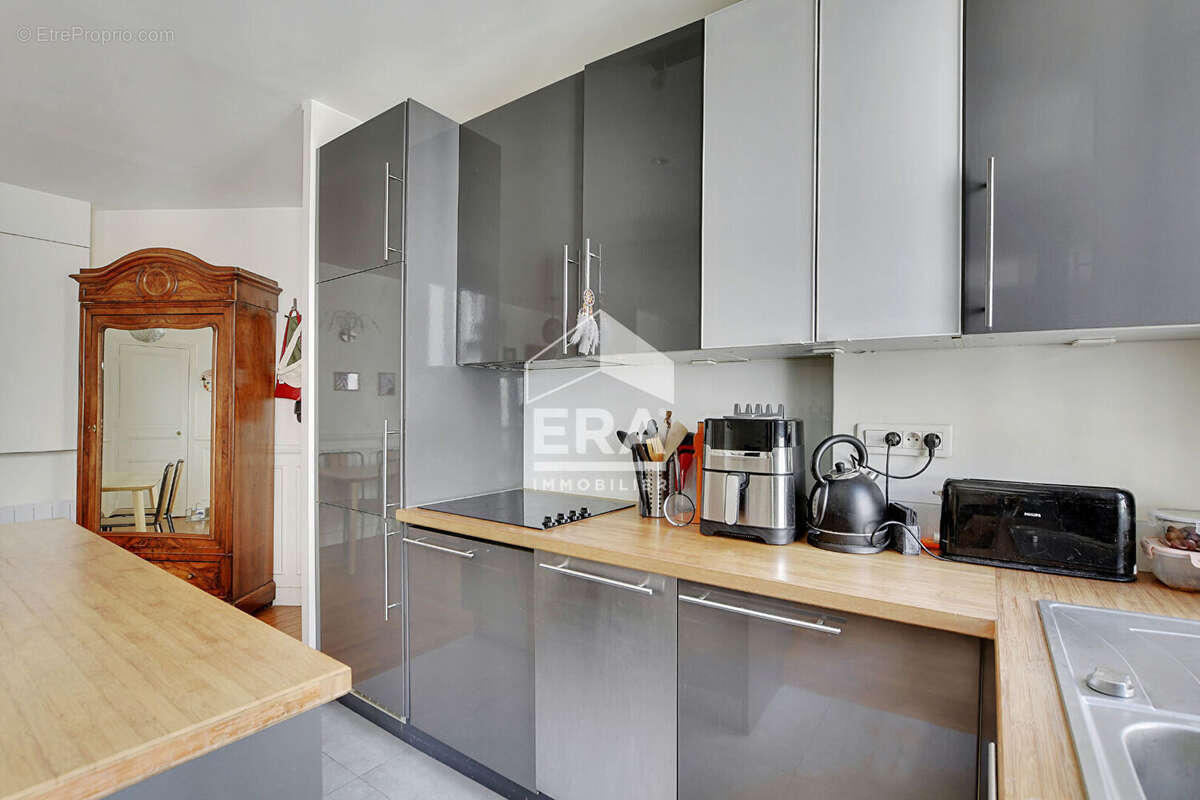 Appartement à PARIS-12E