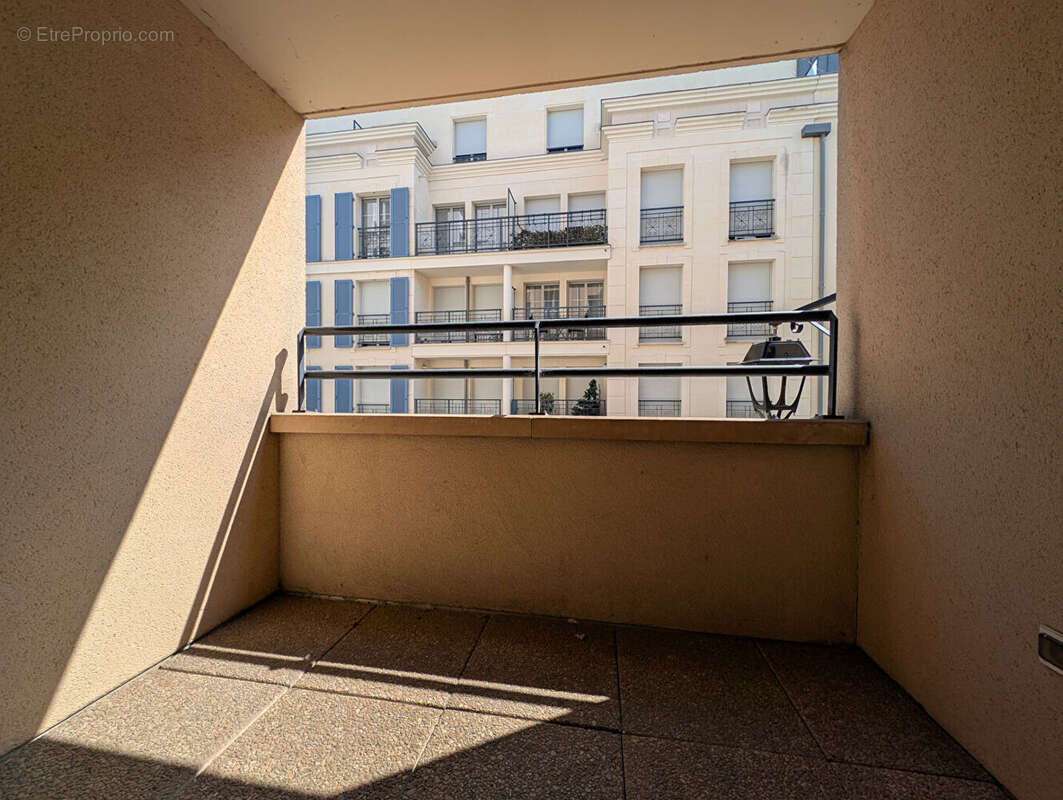 Appartement à MAISONS-LAFFITTE