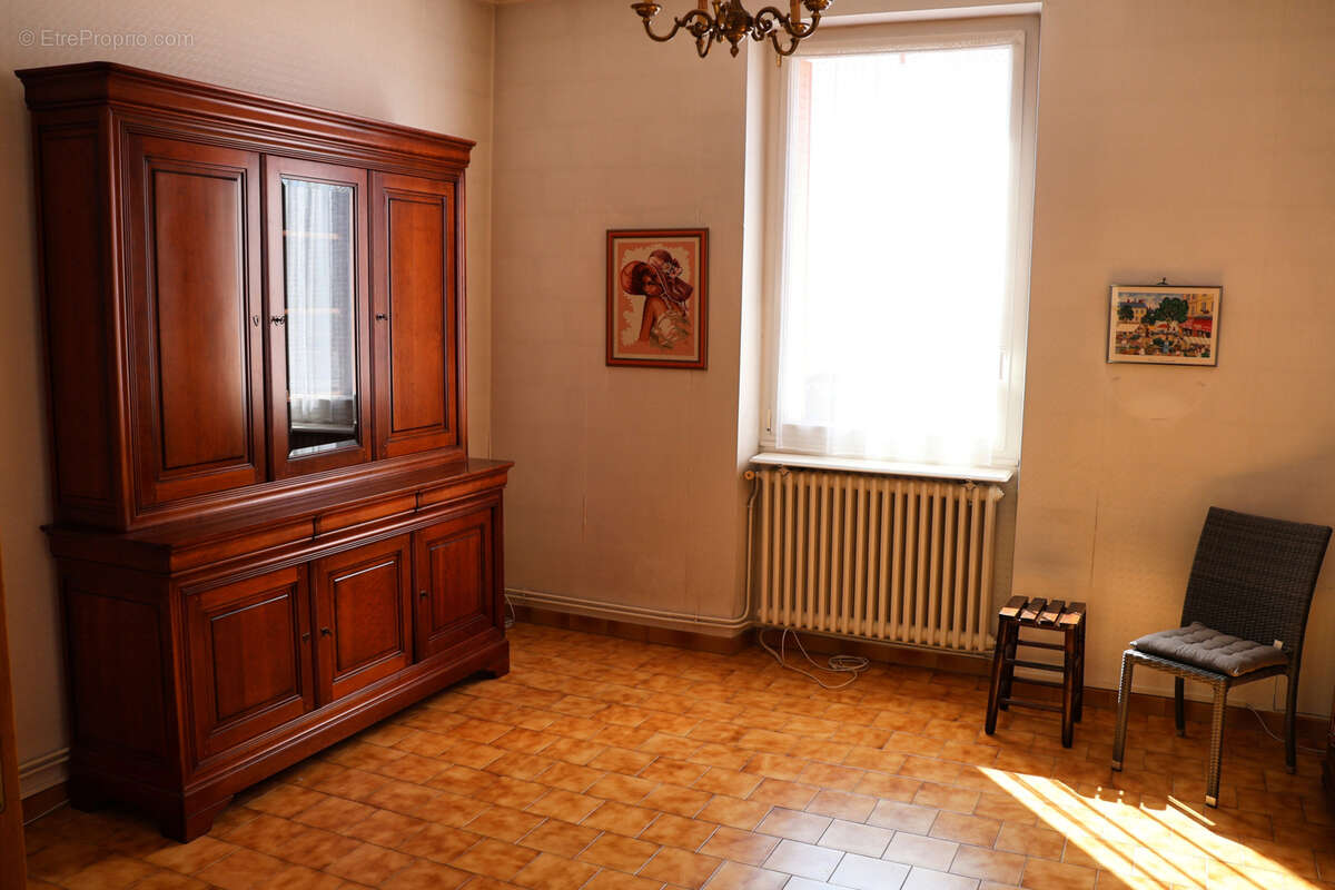 NANTES - Quartier Zola / Maison de plain-pied 2 chambres 340 m2 de terrain - photo 5