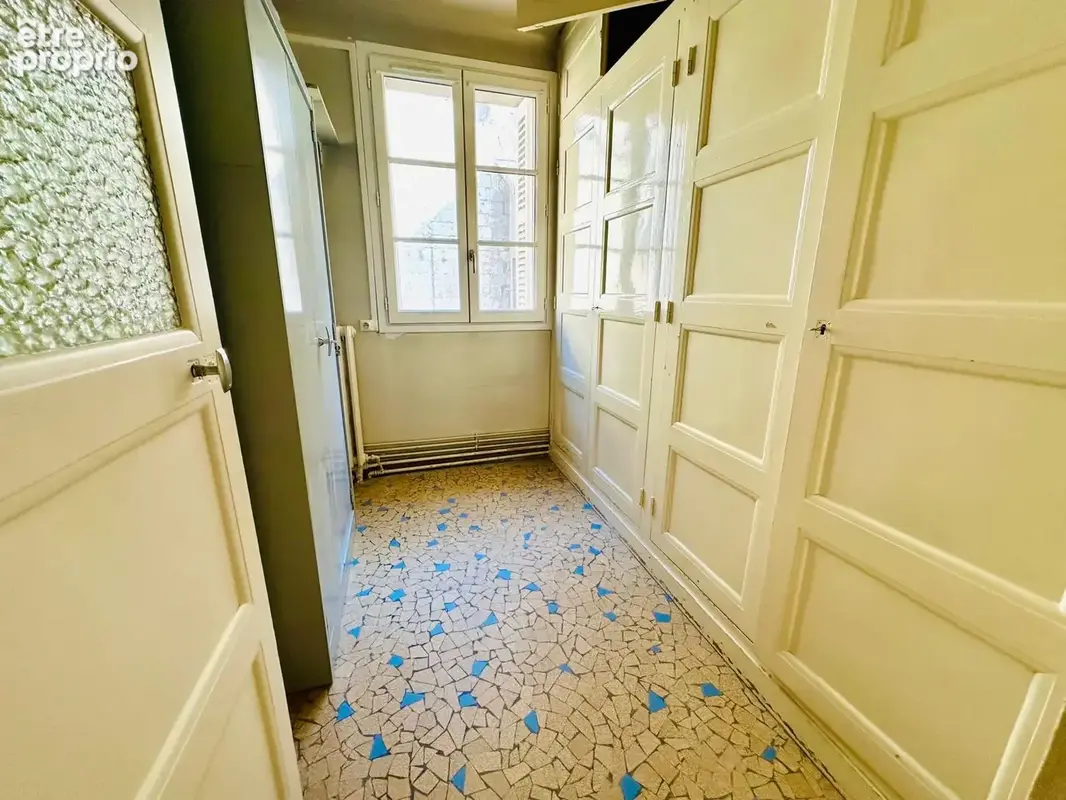 Emplacement de qualité pour cet appartement T5 - photo 10