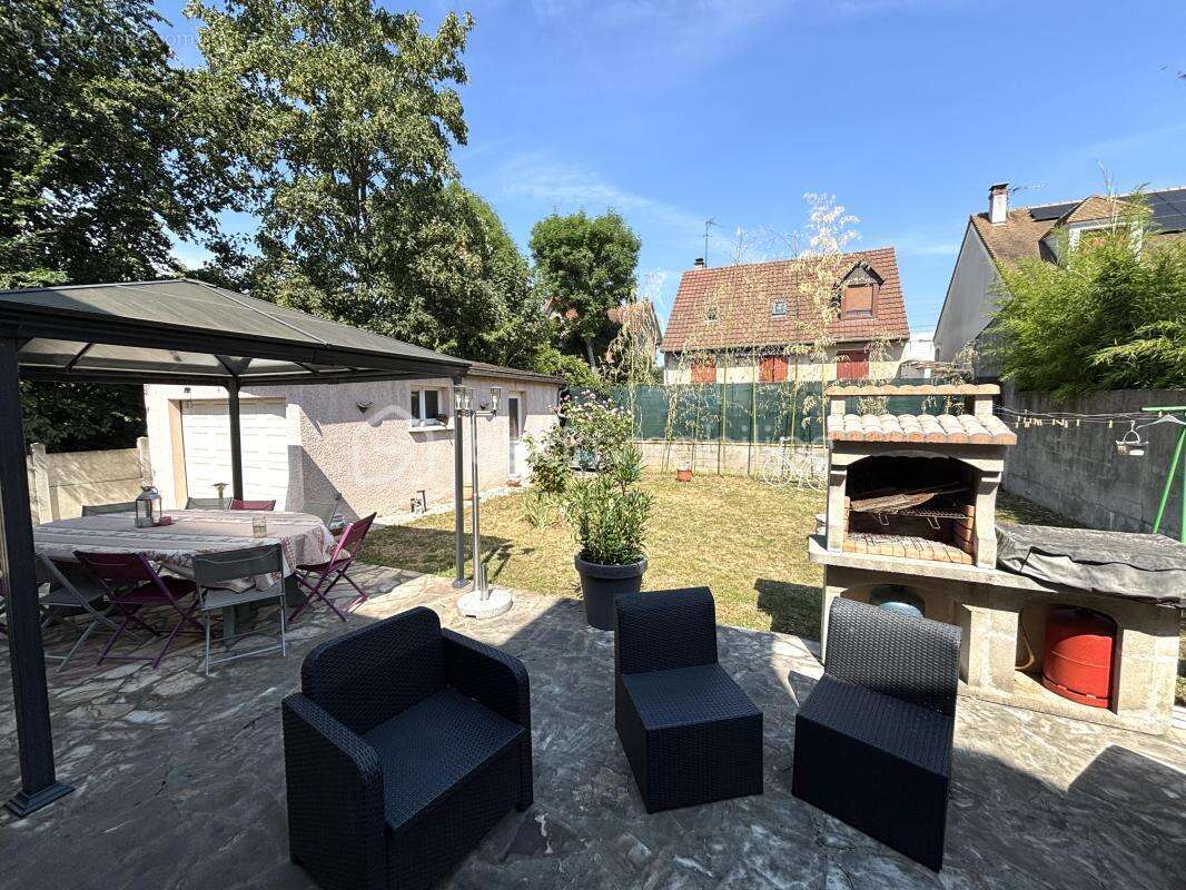 Maison individuelle de caractère – 130 m² – Savigny-sur-Orge (Quartier Cherchefeuilles) - photo 16