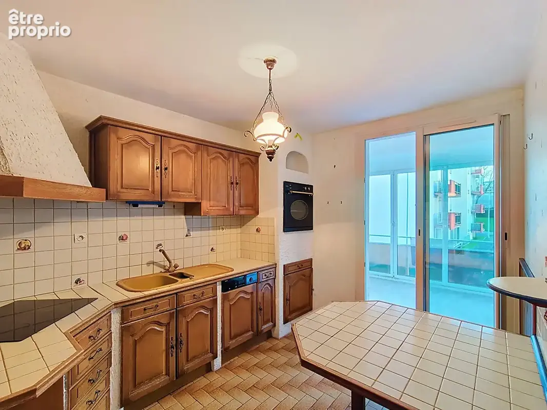 Appartement T4  - Secteur  Phare de l 'Europe - photo 2