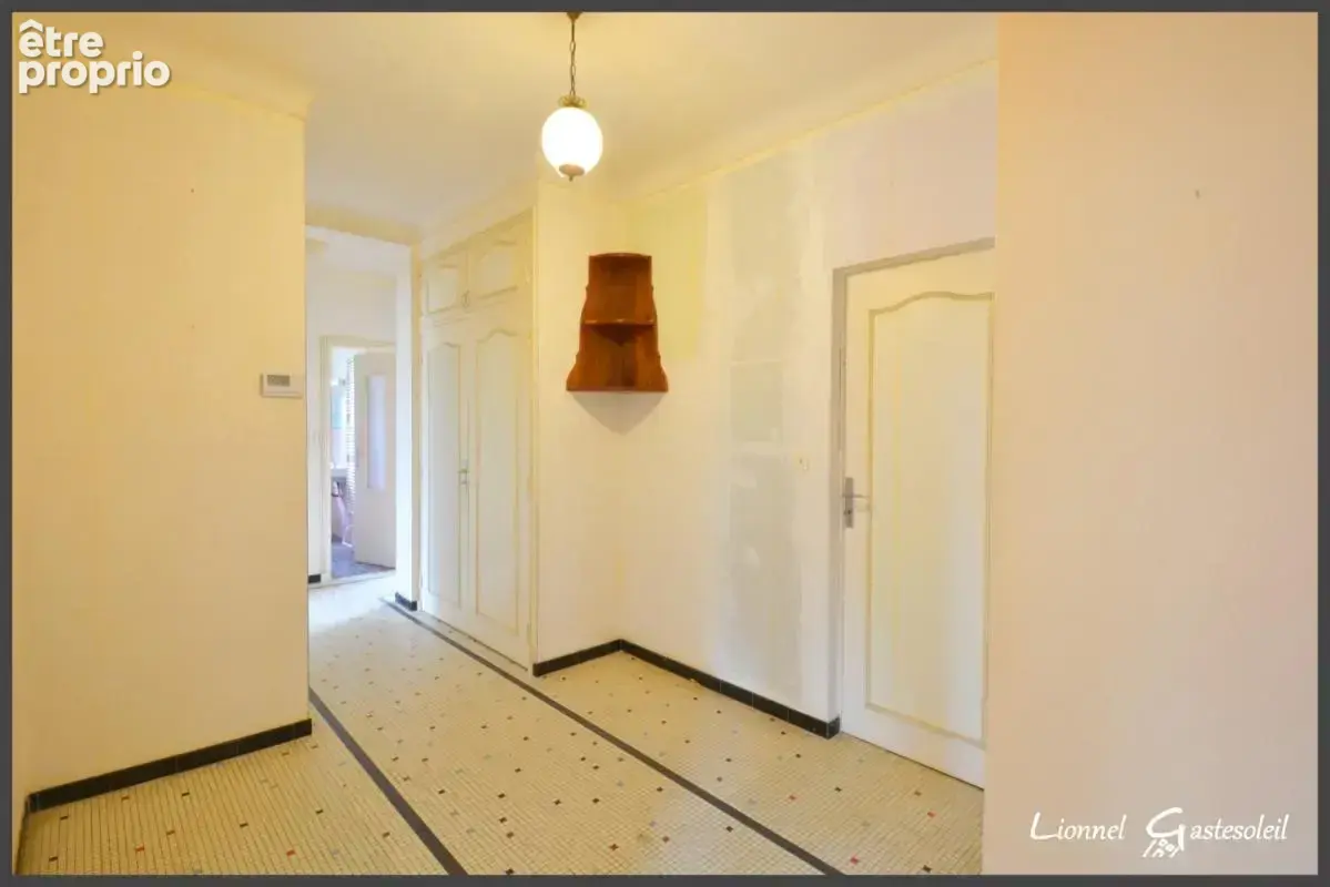 Maison à vendre 9 pièces d’environ 188 m² 7 chambres avec garage à Port-Sainte-Foy-et-Ponchapt (24) - photo 14
