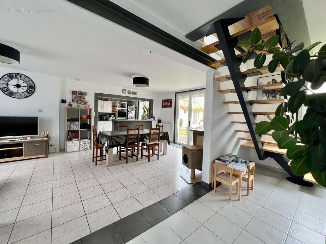 Photo 2 - Maison à SAINT-SEBASTIEN-SUR-LOIRE