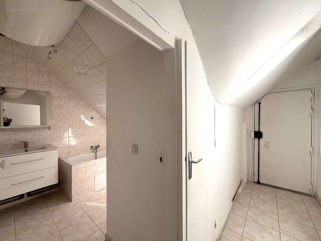 Appartement à PARIS-4E