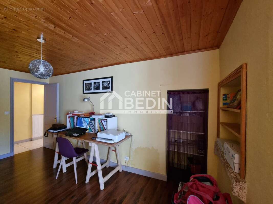 Maison à MONPRIMBLANC