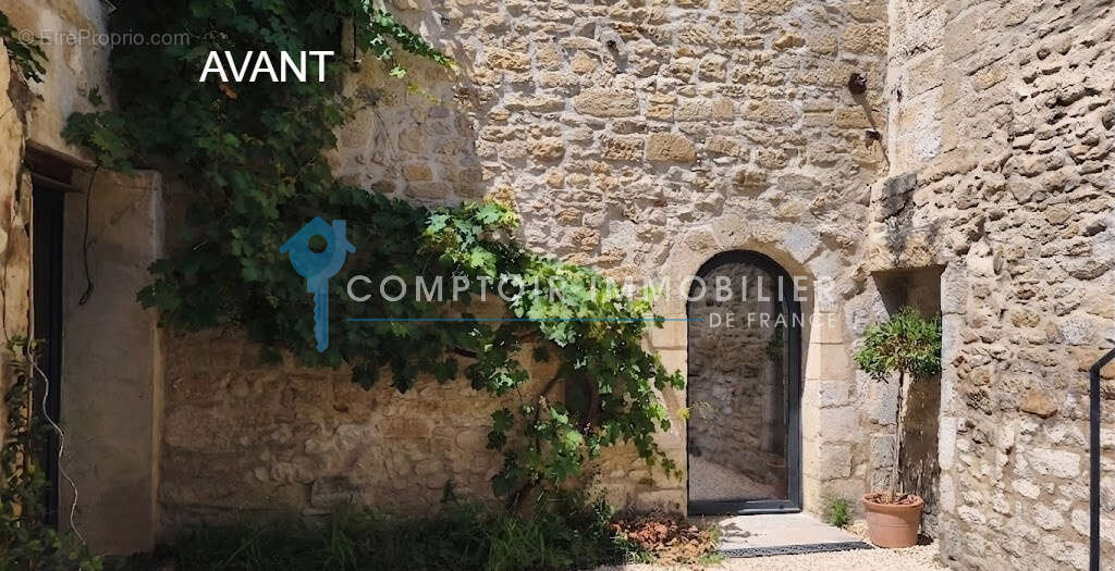 DPT(30)  Vallabrègues  Rare ! Maison de village d'architecte avec piscine intérieure et cour intime - photo 13