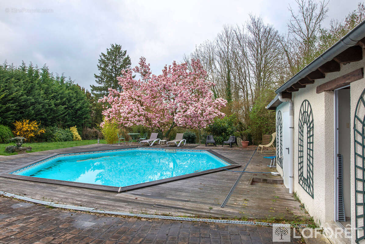 Maison à BOIS-LE-ROI