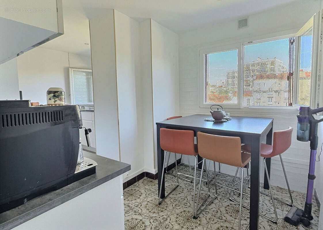 Appartement à FONTENAY-SOUS-BOIS