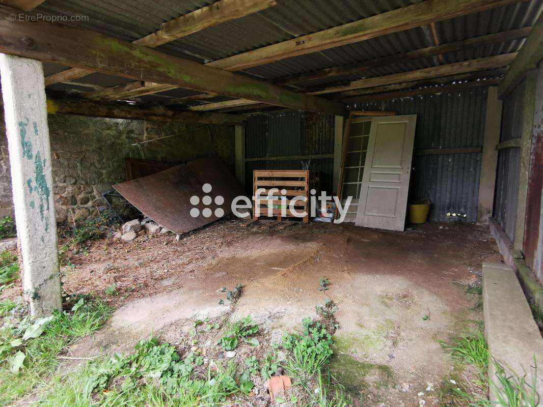 Maison à JUVIGNY-LE-TERTRE