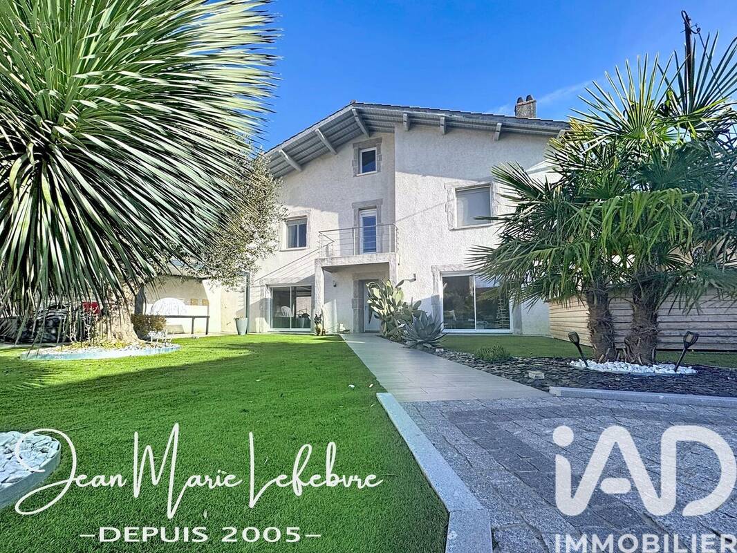 Photo 1 - Maison à AMPUIS