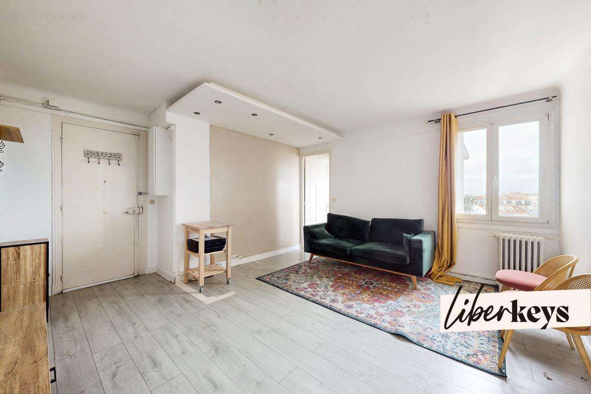 Appartement à VILLEMOMBLE