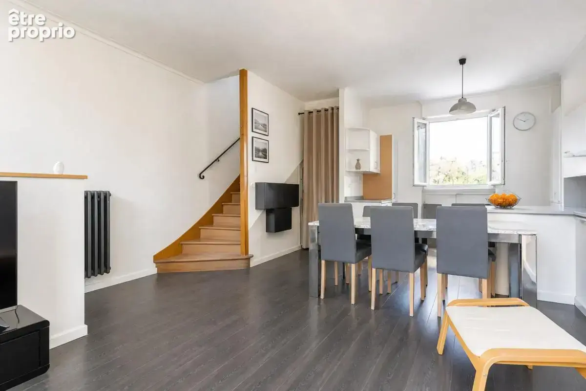 Belle maison mitoyenne de 4 pièces à Villemomble - photo 4