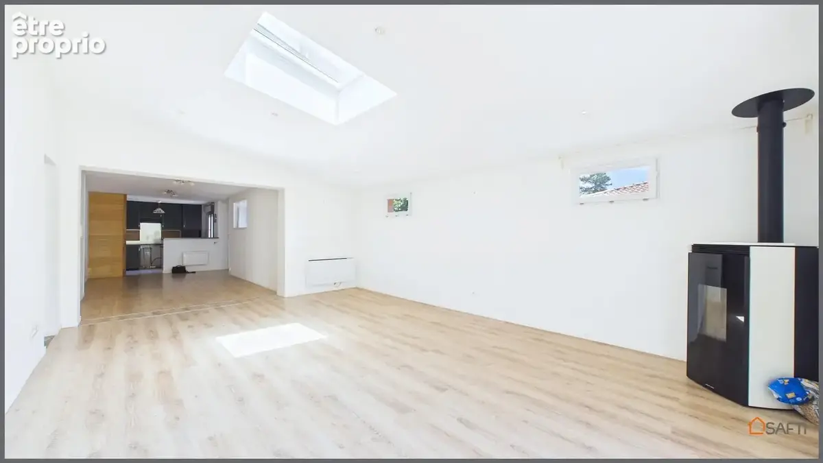 Photo 1 - Appartement à SAINT-MEDARD-EN-JALLES