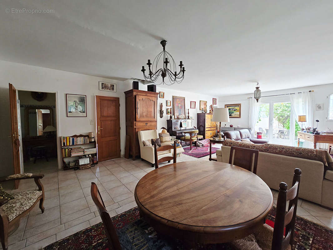 Maison à MERIGNAC