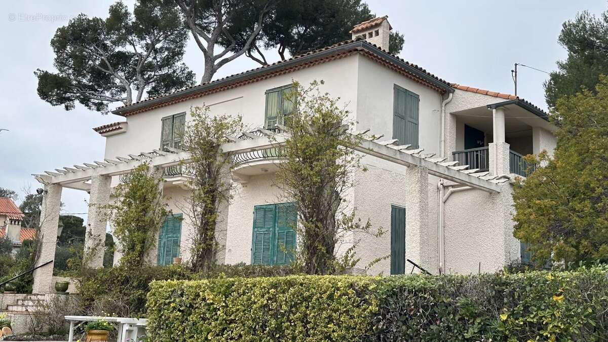 Maison à ANTIBES