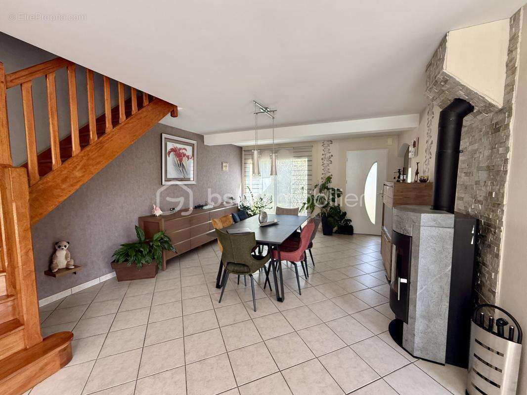 Maison à PONT-SAINT-MARTIN